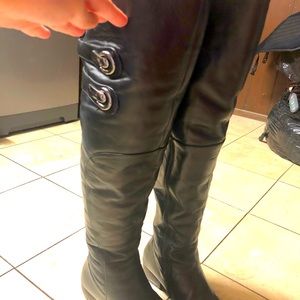 knee length leather boots with sheepskin inside